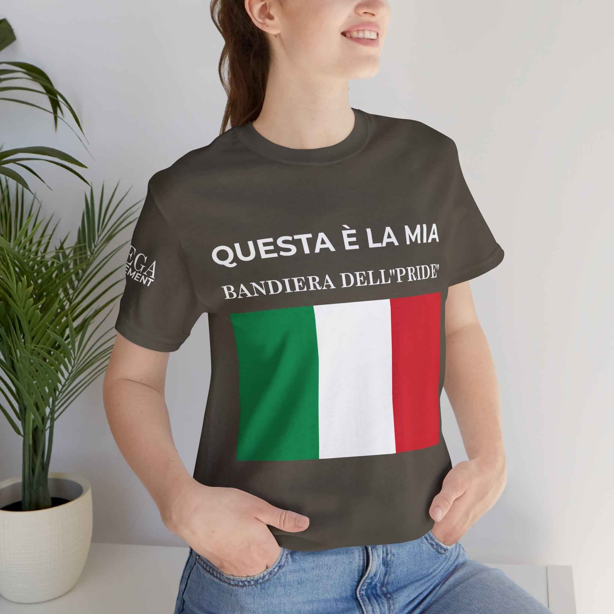 Italian Pride Flag Tee, Unisex Short Sleeve Shirt for Patriots, Patriot Apparel, Casual Wear, Gift Idea