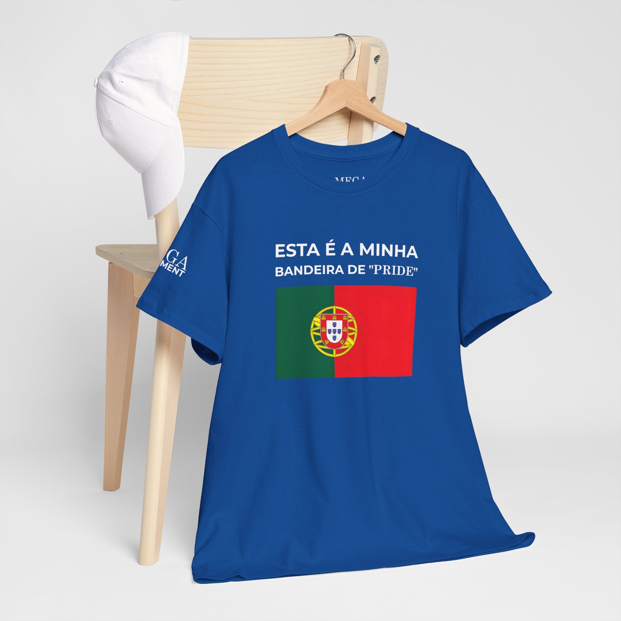 Portugal Pride Flag T‑Shirt — "Esta é a minha bandeira de 'pride'"